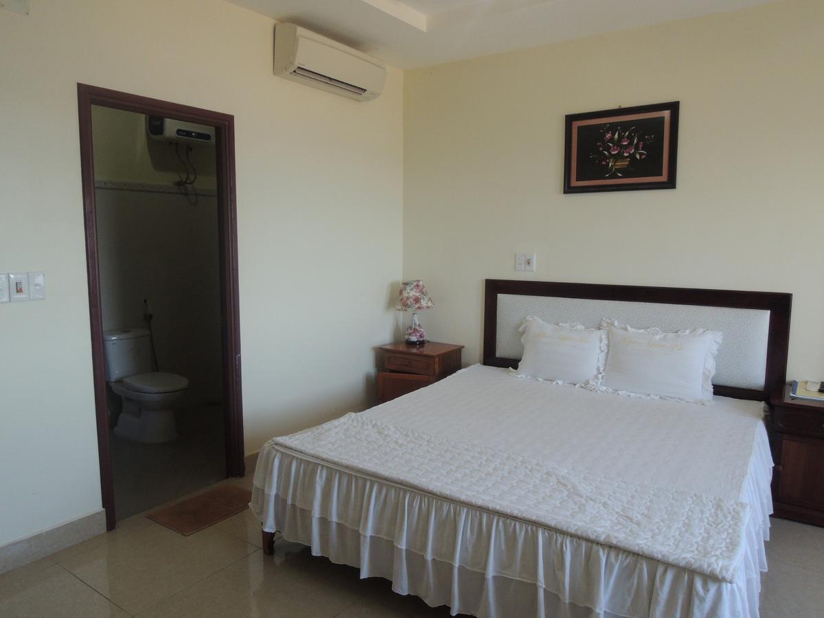 Ngan Ha Hotel Dong Hoi Dış mekan fotoğraf