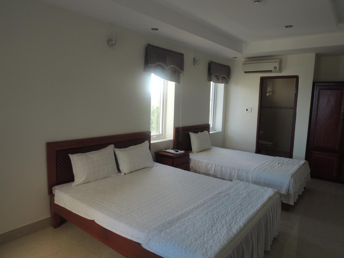 Ngan Ha Hotel Dong Hoi Dış mekan fotoğraf
